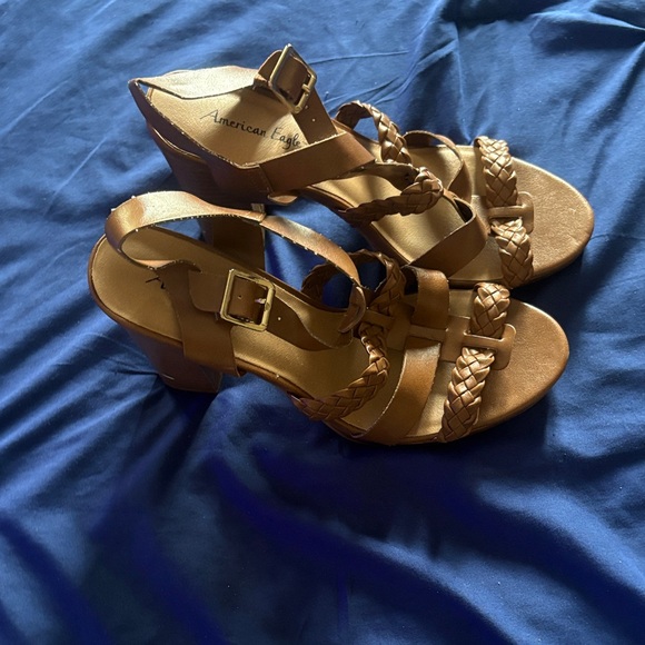 American Eagle Outfitters Tan Wedge Sandals - Picture 2 of 4